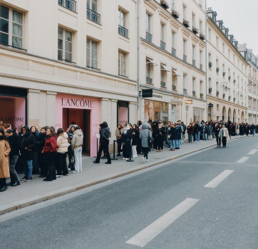 Lancôme queue rue 3